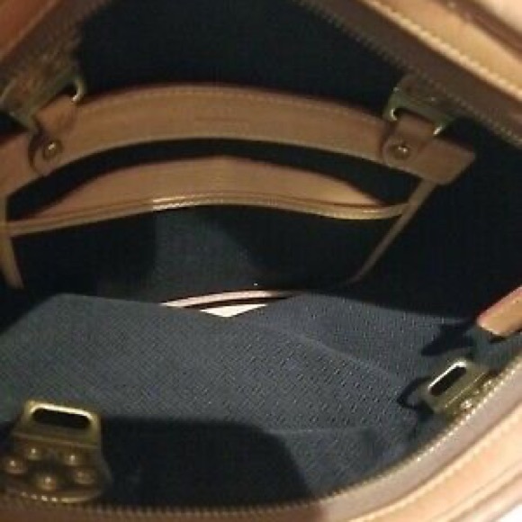 Dooney & Bourke Vintage 90’s - Picture 9 of 11